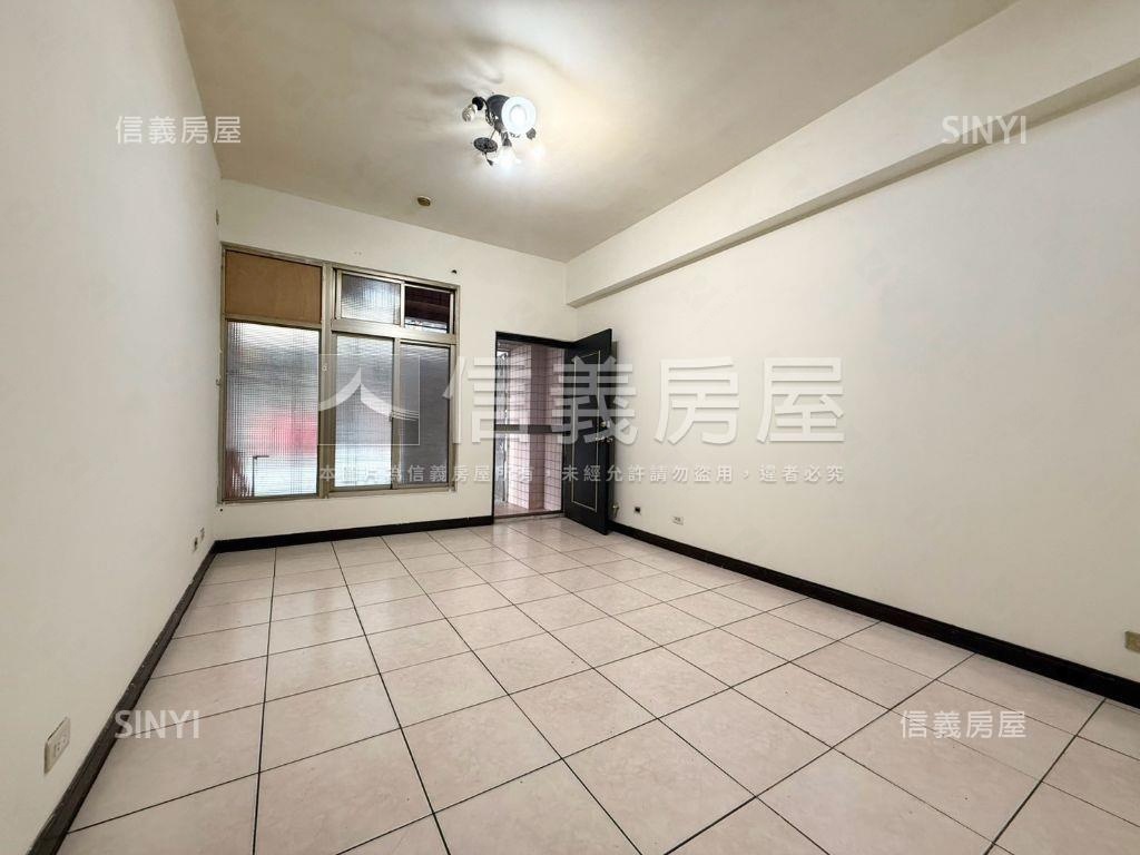 近板橋。延和路魔術大空間房屋室內格局與周邊環境