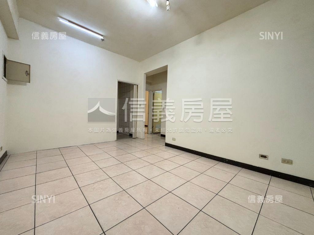 近板橋。延和路魔術大空間房屋室內格局與周邊環境