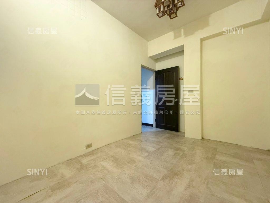 近板橋。延和路魔術大空間房屋室內格局與周邊環境