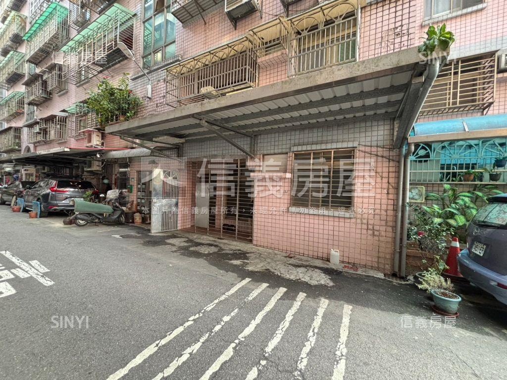 近板橋。延和路魔術大空間房屋室內格局與周邊環境