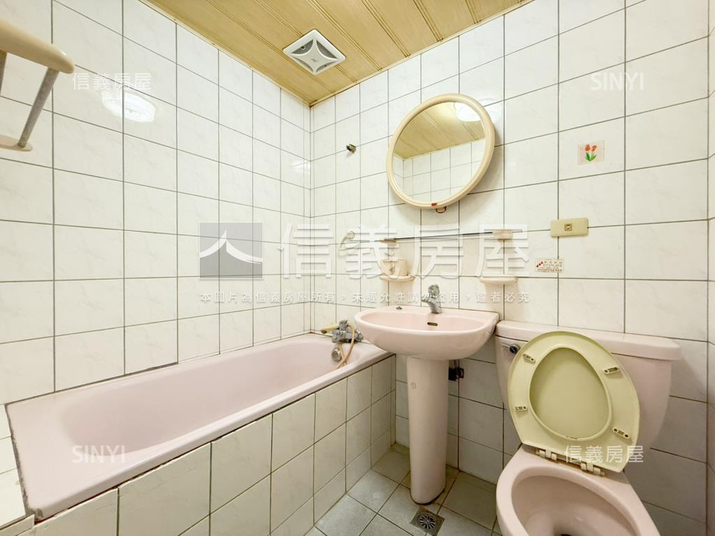 柳川旁精緻三房房屋室內格局與周邊環境