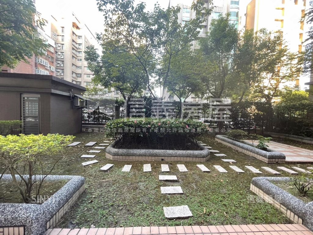 仁普樺園方正三房坡平車位房屋室內格局與周邊環境