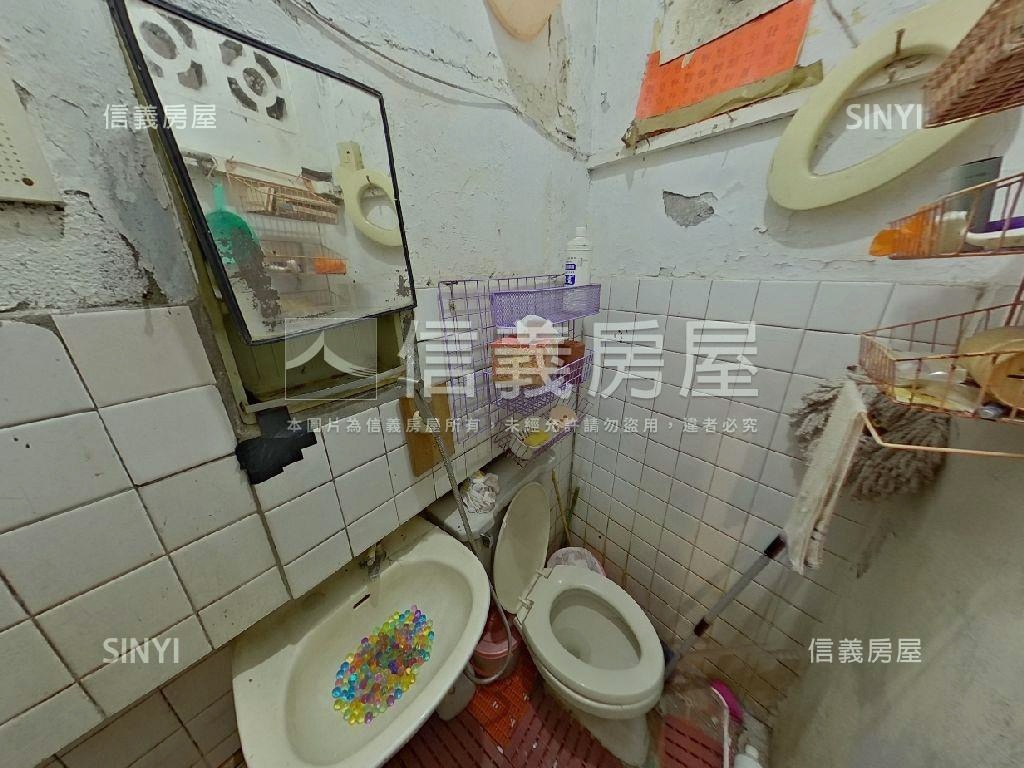 אֵל桂林路透天房屋室內格局與周邊環境