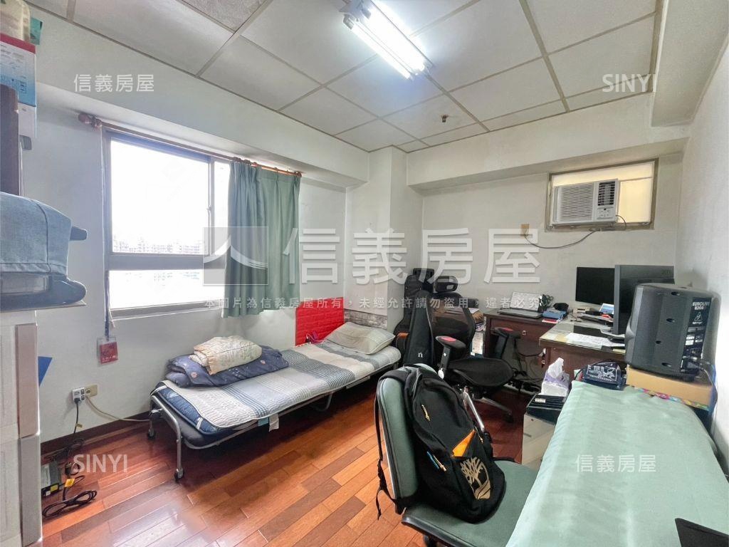 興進園道高樓視野三房平車房屋室內格局與周邊環境