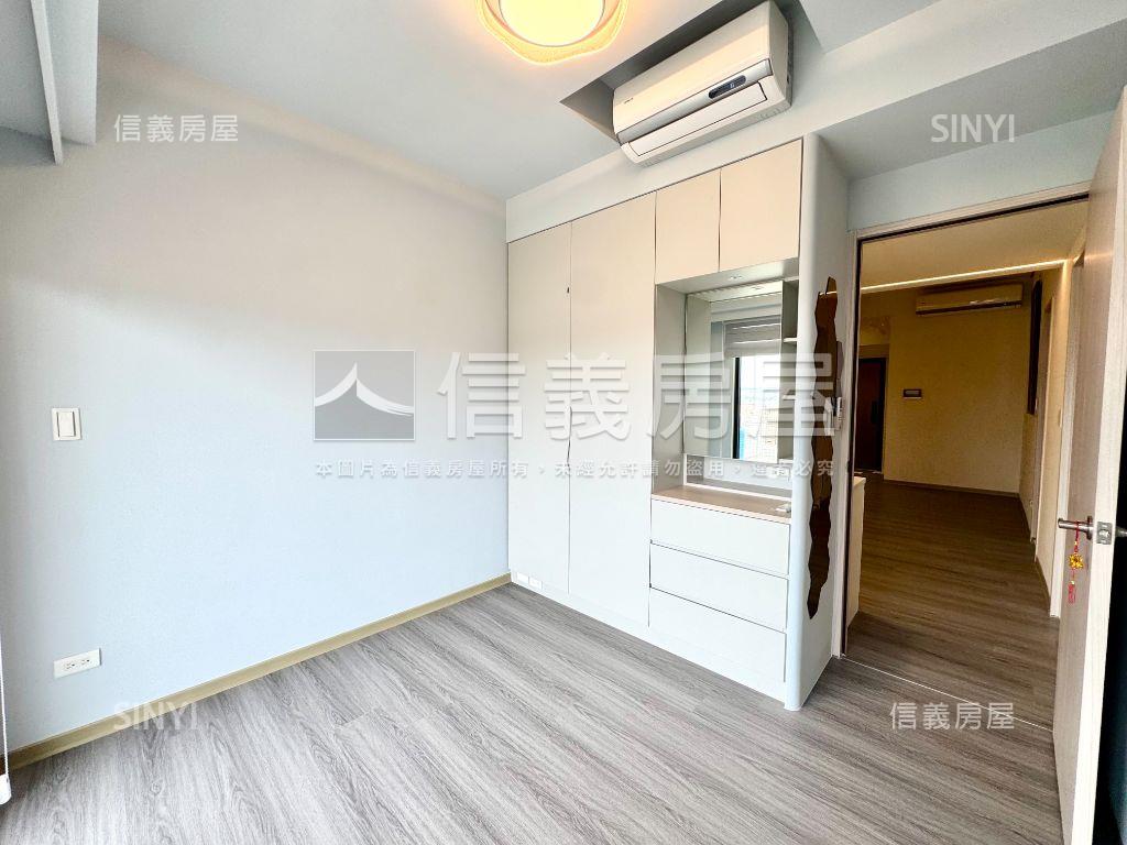 ＶＶＳ１稀有兩房裝潢戶房屋室內格局與周邊環境