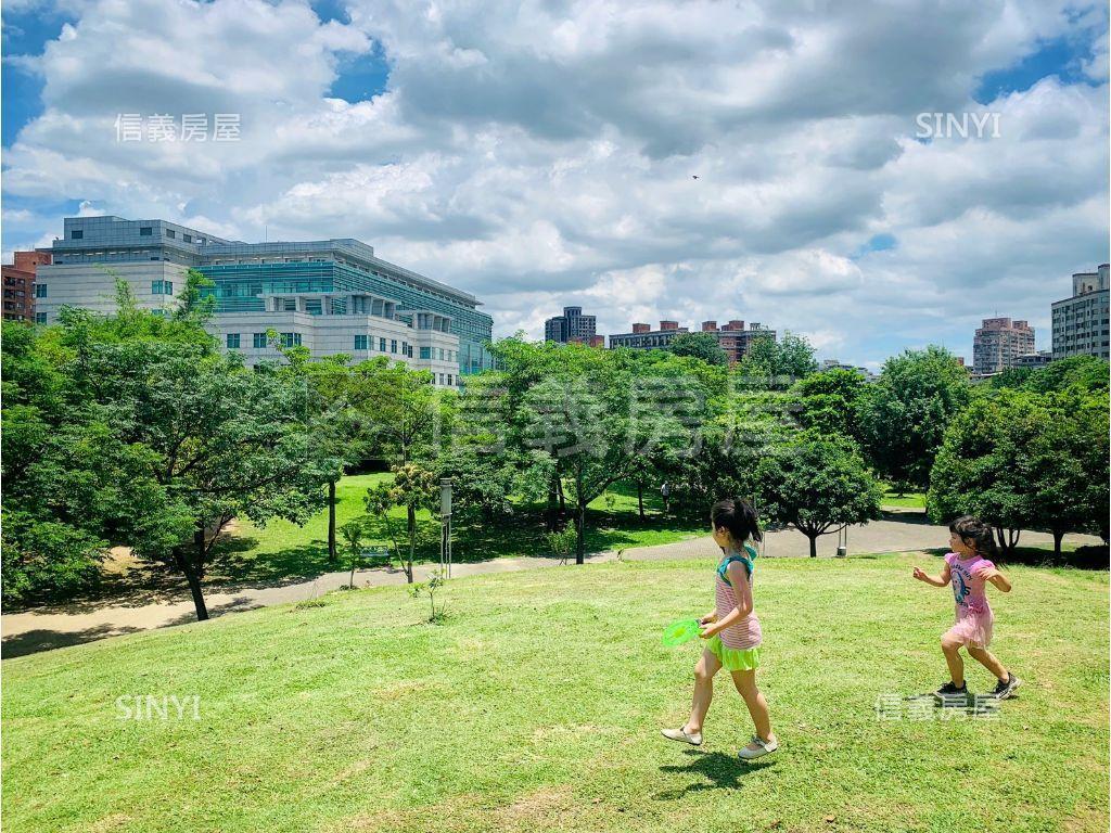 公園捷運獨棟美廈房屋室內格局與周邊環境