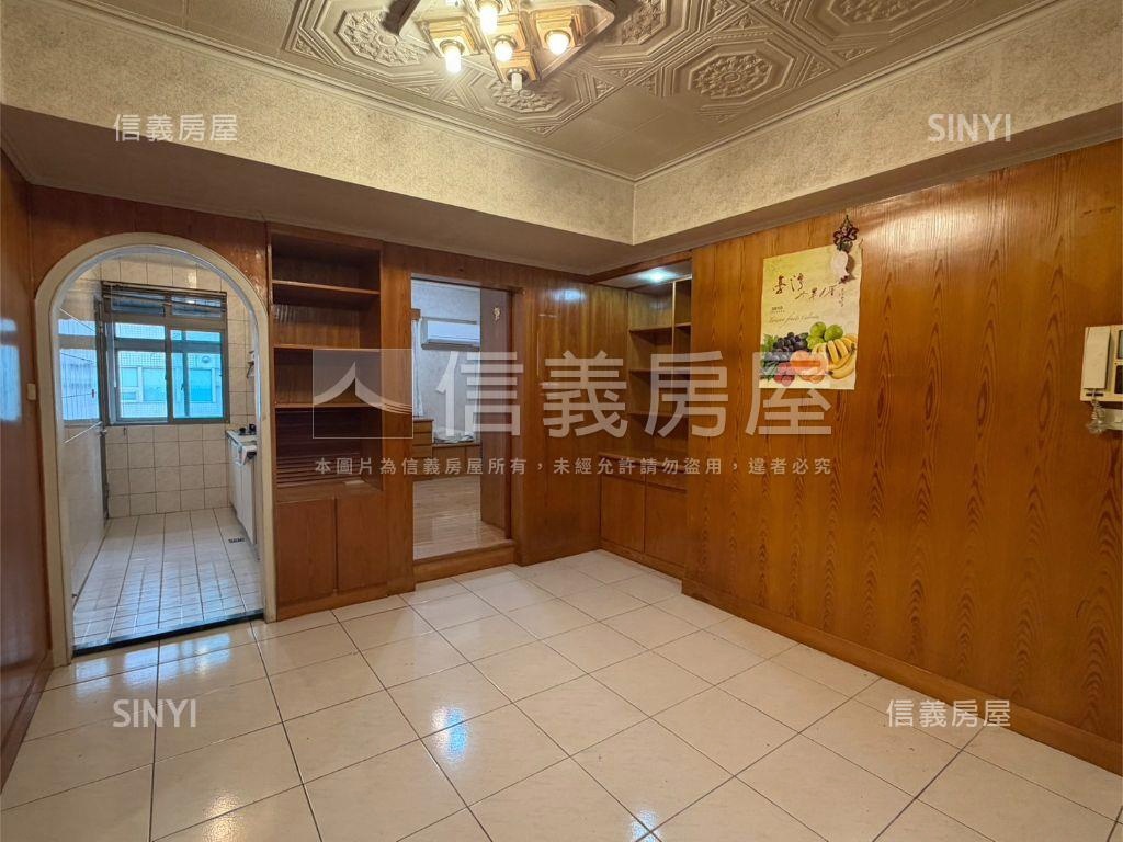 專任早安大直首選三房房屋室內格局與周邊環境