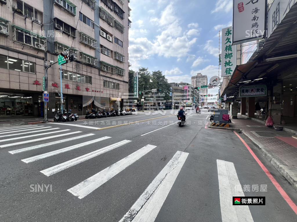 海山捷運站旁停車方便一樓房屋室內格局與周邊環境