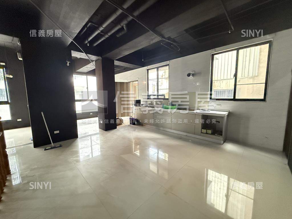金華首席附雙平車位店霸房屋室內格局與周邊環境