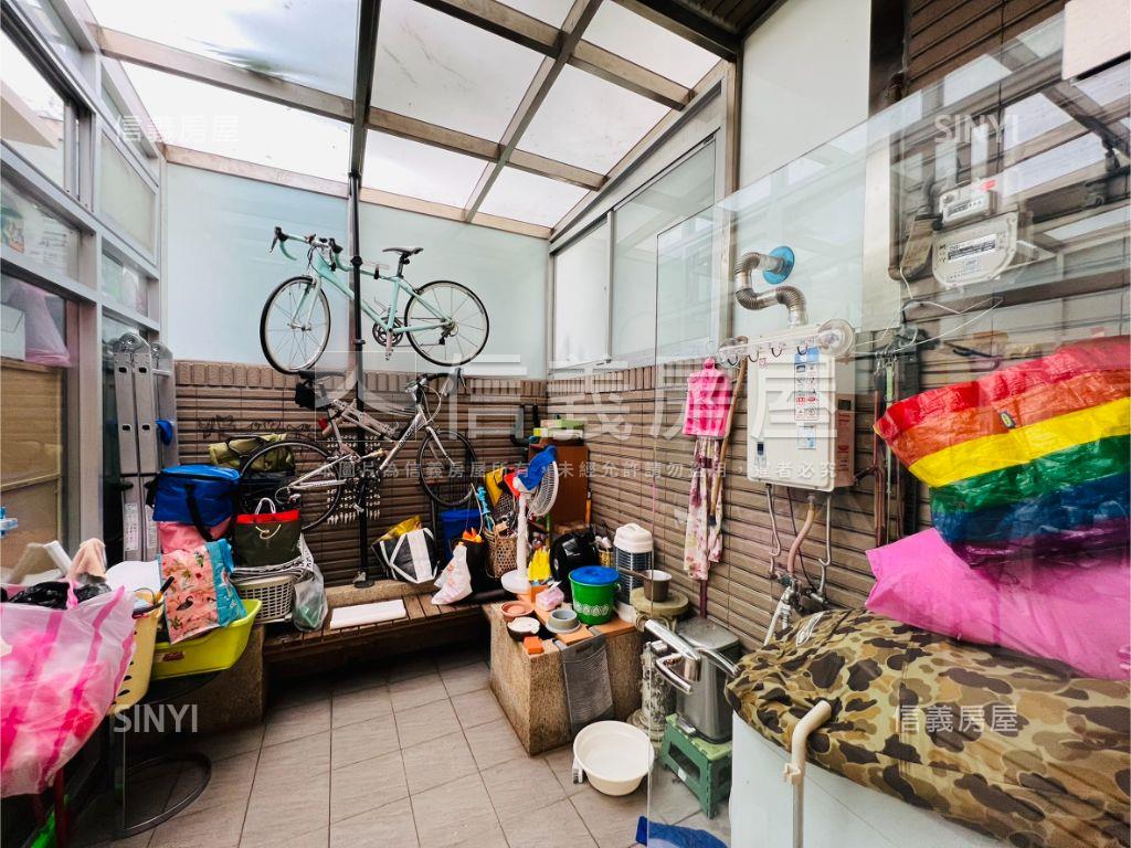 華山芳鄰有天有地獨院美居房屋室內格局與周邊環境