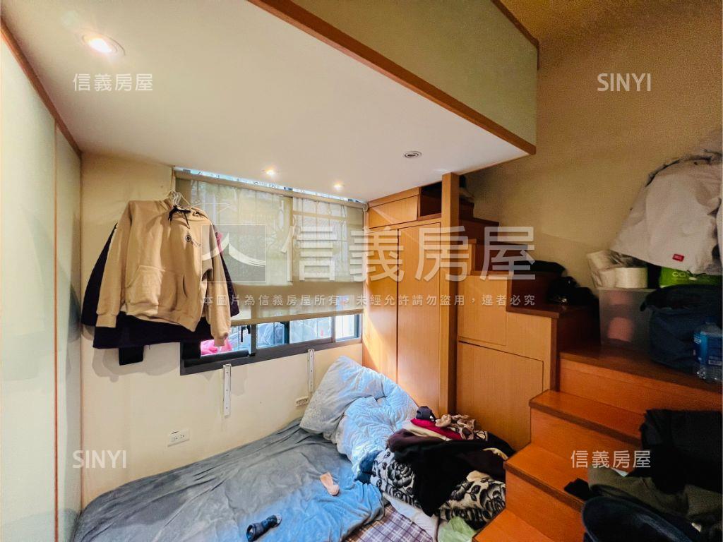 華山芳鄰有天有地獨院美居房屋室內格局與周邊環境