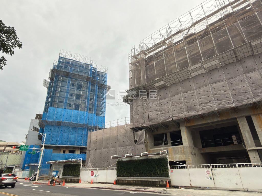 公園景觀捷運電梯房屋室內格局與周邊環境