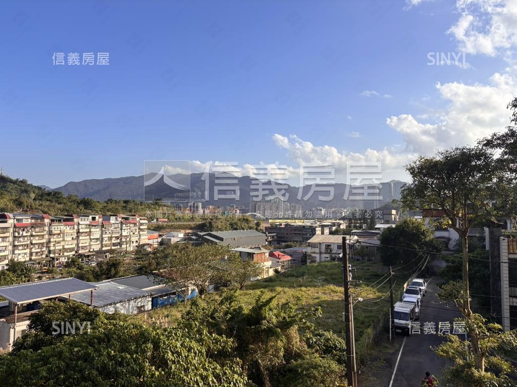 伯爵七代．樓中樓房屋室內格局與周邊環境