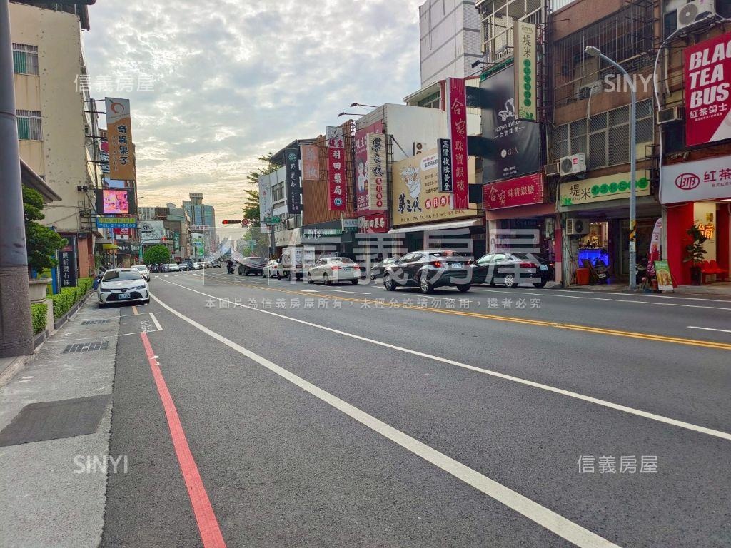 中西區近美術館黃金店面房屋室內格局與周邊環境