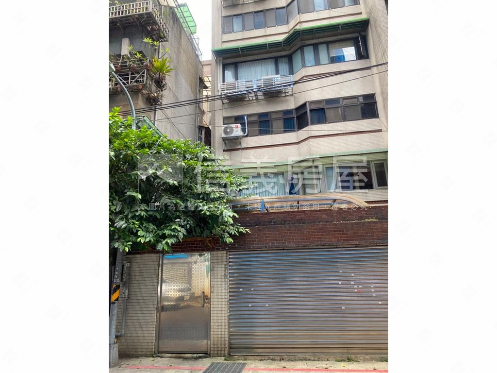 新案㊣潮州１樓面寬店辦房屋室內格局與周邊環境