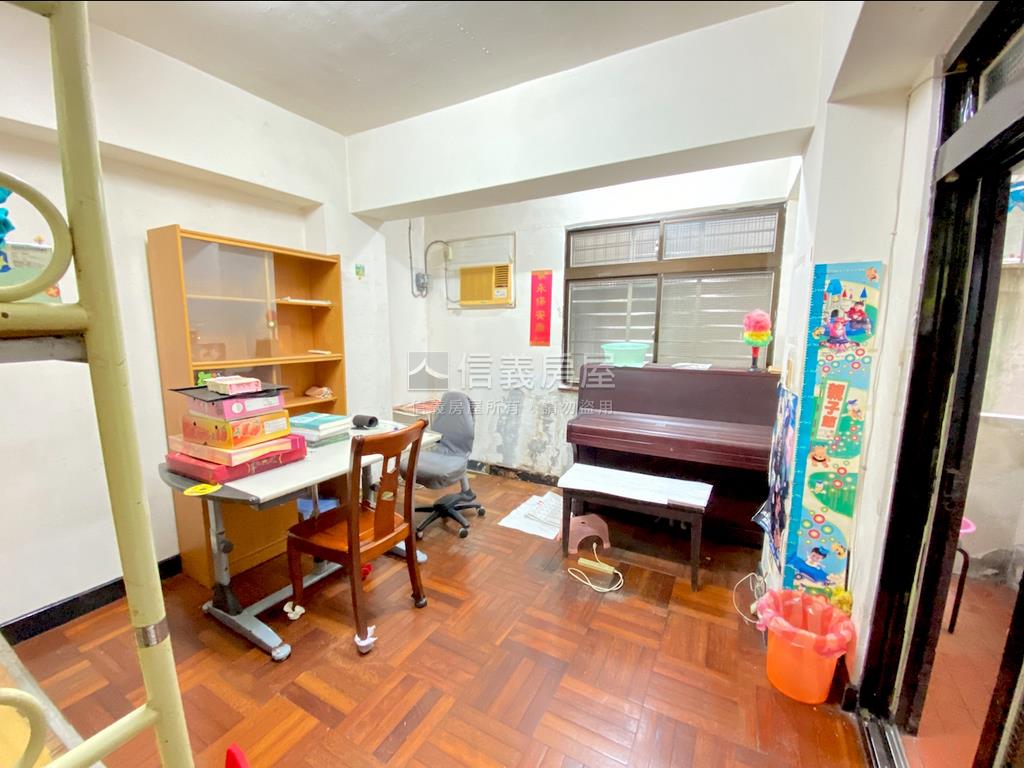 潮州庭院車庫面寬住辦房屋室內格局與周邊環境