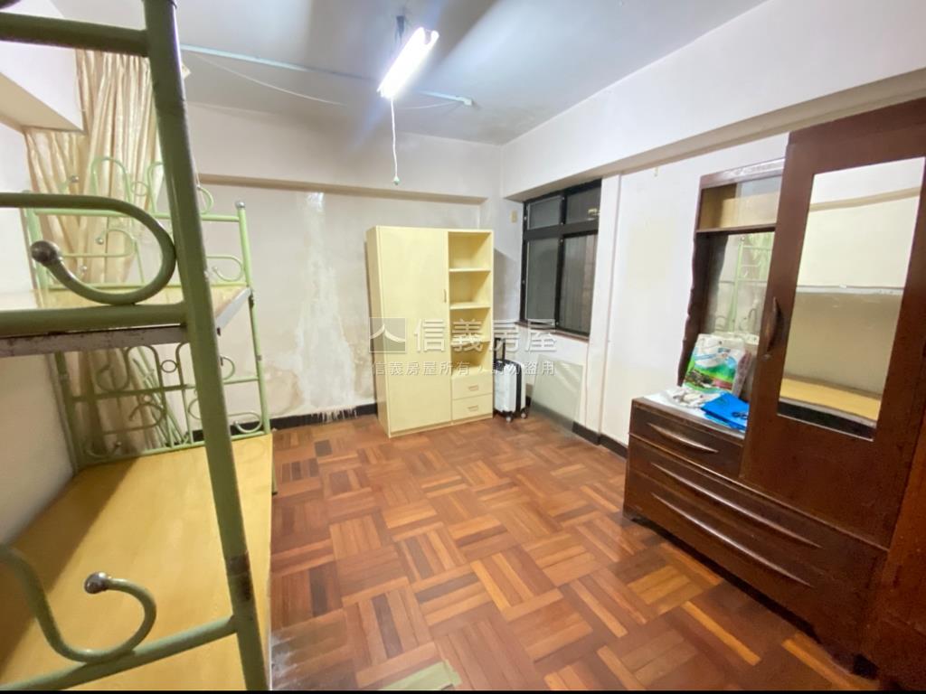 潮州庭院車庫面寬住辦房屋室內格局與周邊環境