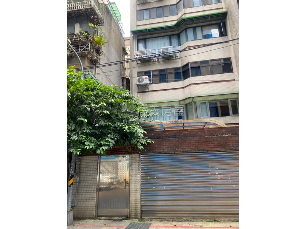 潮州庭院車庫面寬住辦房屋室內格局與周邊環境
