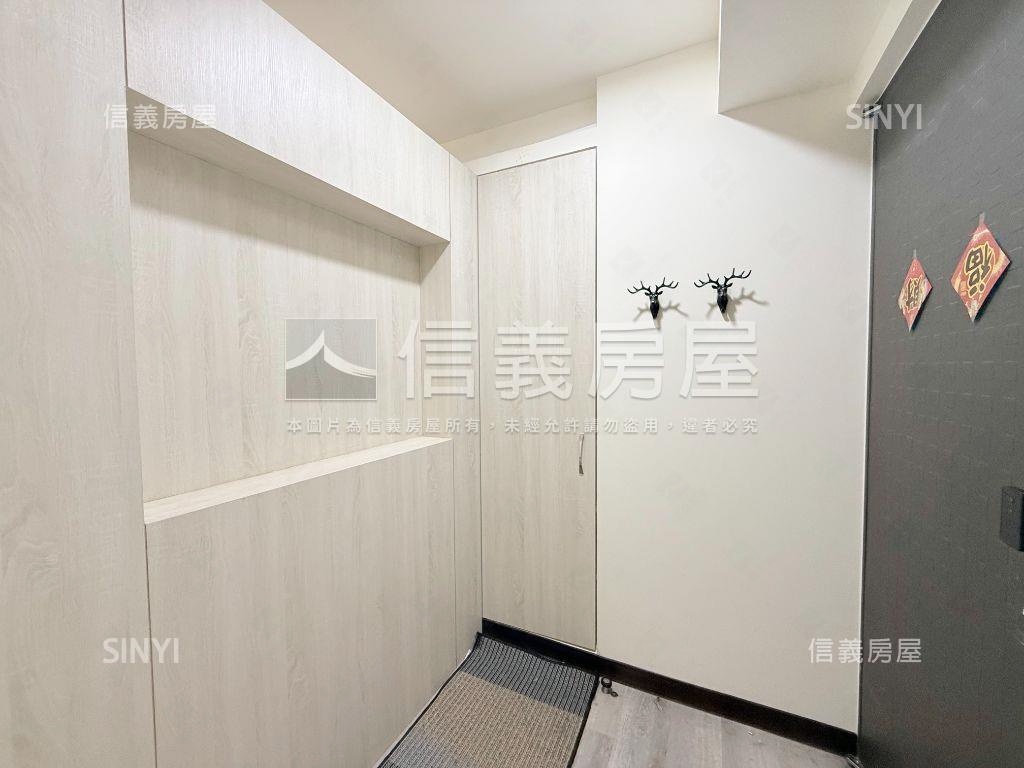 稀有海洋都心３期１房車位房屋室內格局與周邊環境