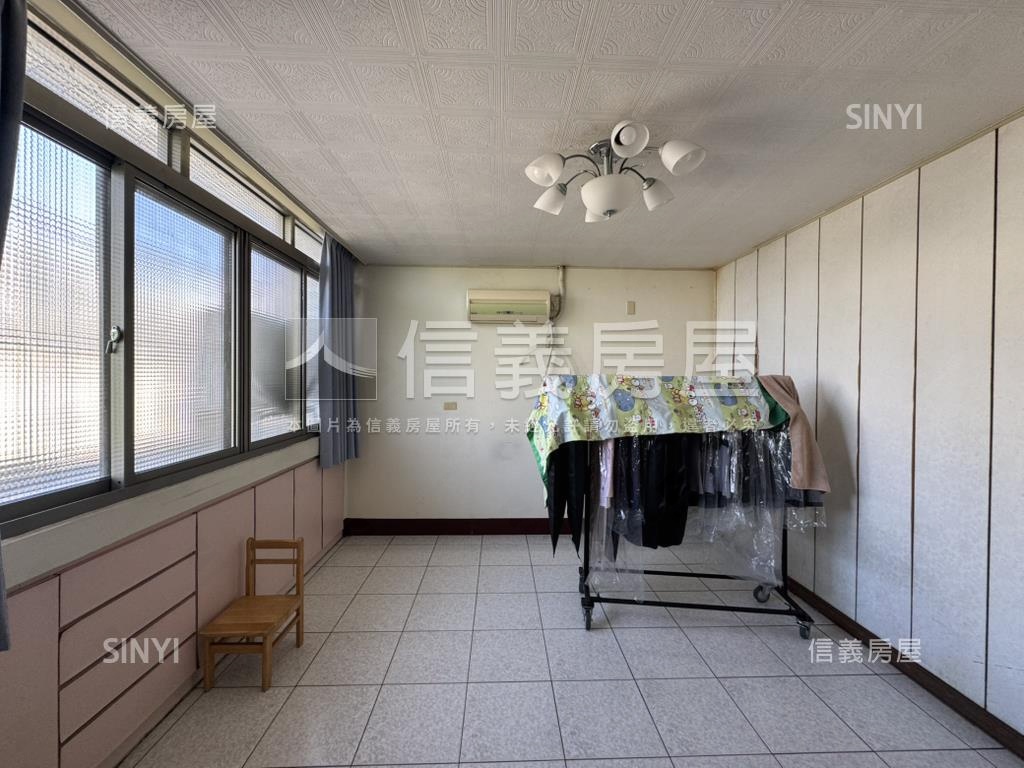 正十米路臨路店住房屋室內格局與周邊環境