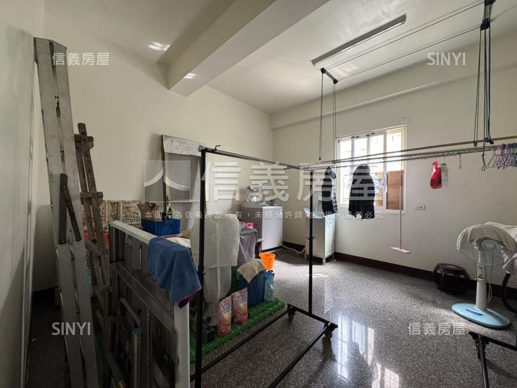 正十米路臨路店住房屋室內格局與周邊環境