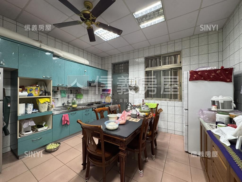 正十米路臨路店住房屋室內格局與周邊環境