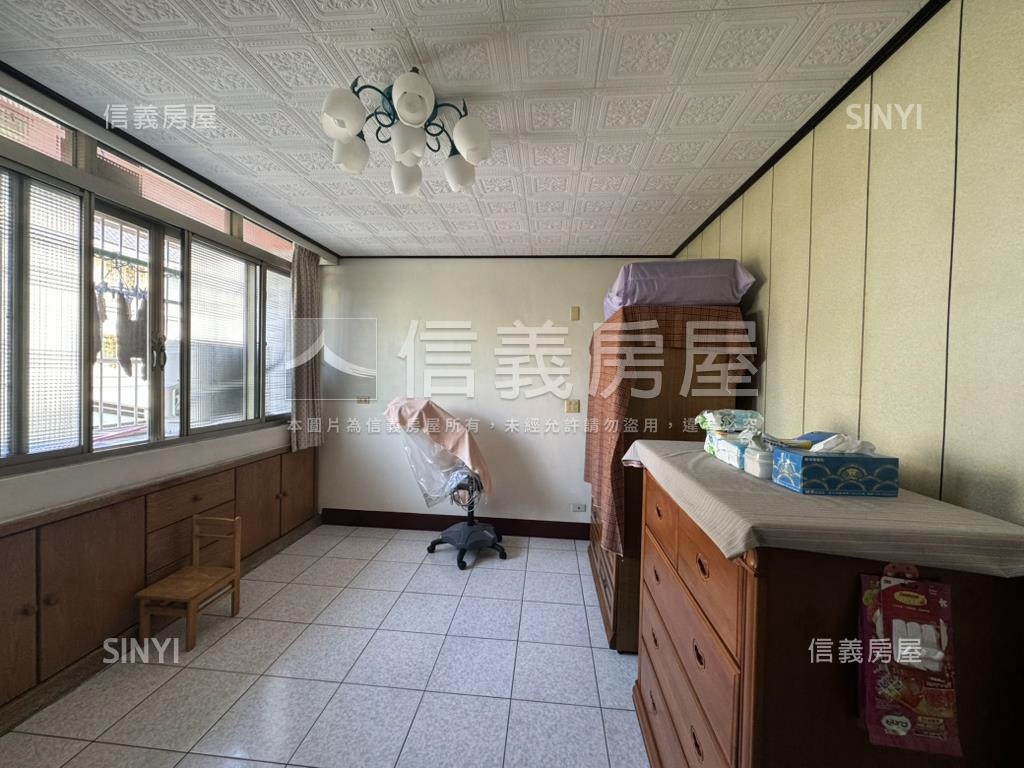 正十米路臨路店住房屋室內格局與周邊環境