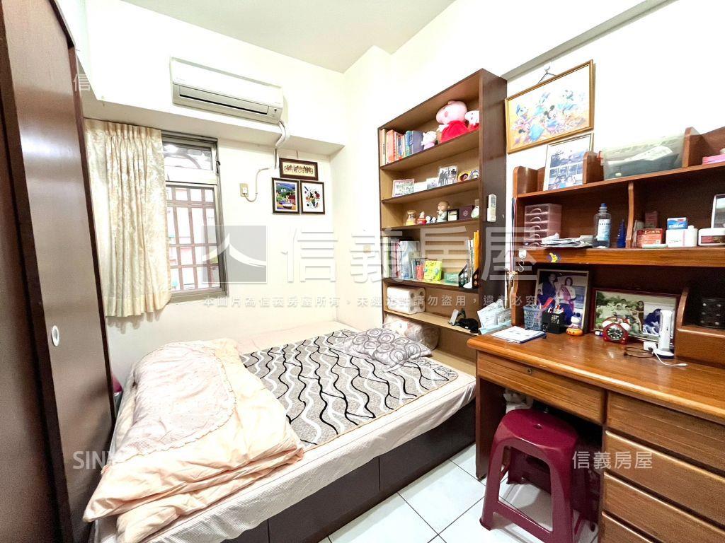 新－松仁綠意電梯三房車位房屋室內格局與周邊環境