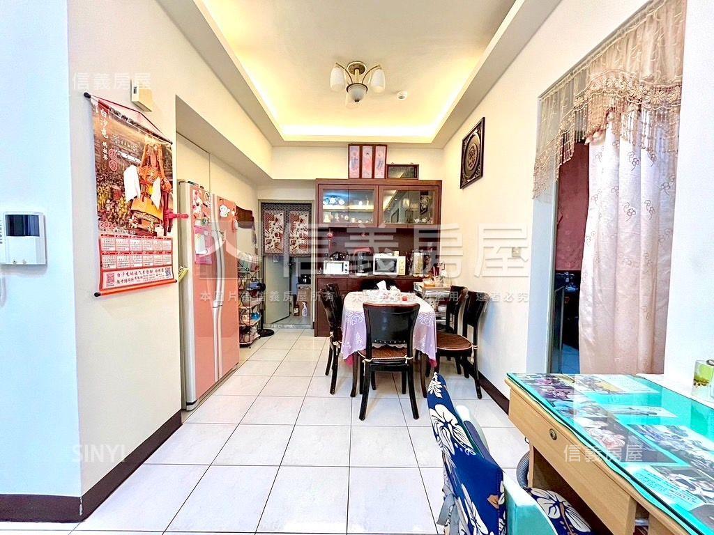 新－松仁綠意電梯三房車位房屋室內格局與周邊環境