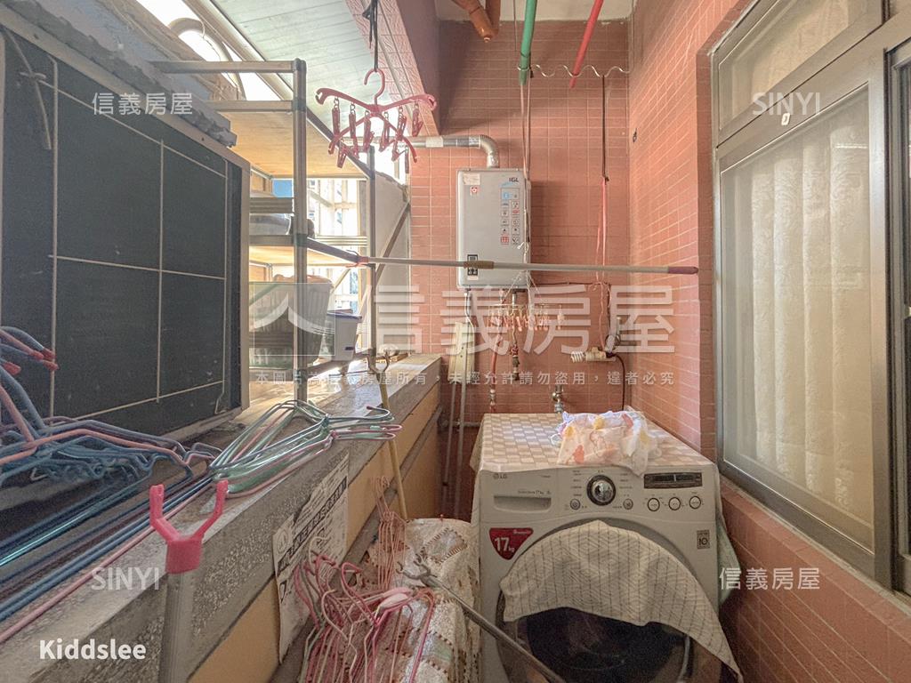 新－松仁綠意電梯三房車位房屋室內格局與周邊環境