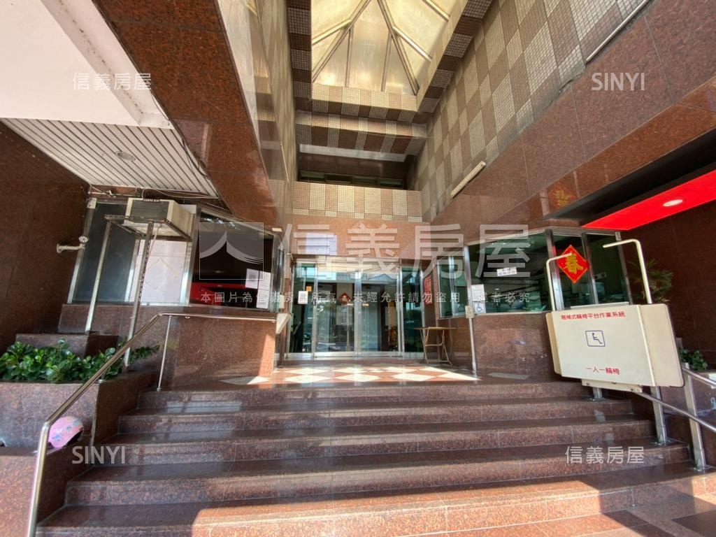 春日路景觀大三房房屋室內格局與周邊環境