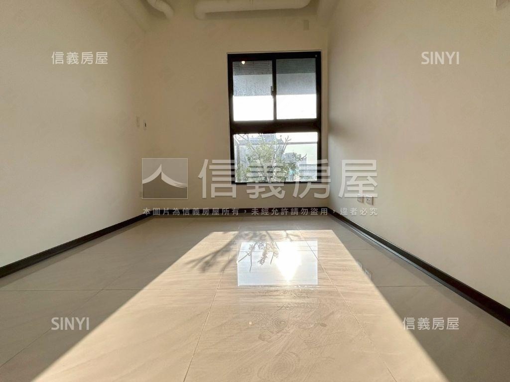 首排！頂樓景觀附平車房屋室內格局與周邊環境