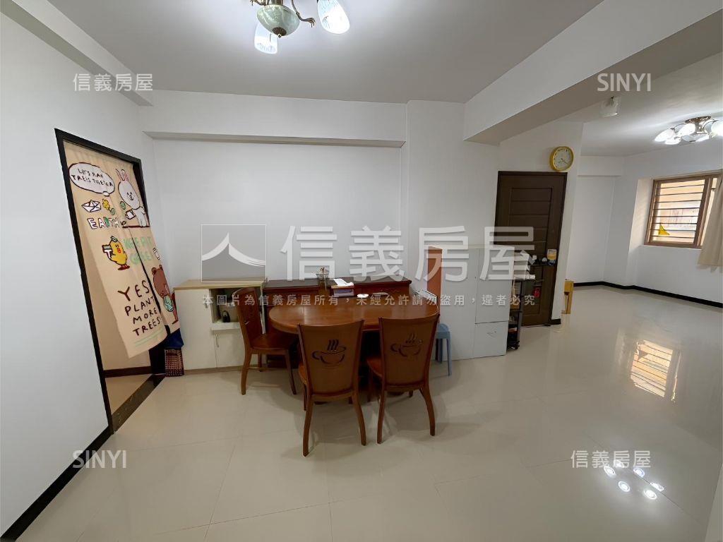 東方帝寶３房房屋室內格局與周邊環境