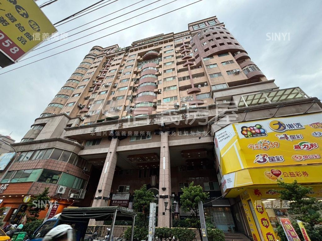 西屯傳家寶角店房屋室內格局與周邊環境