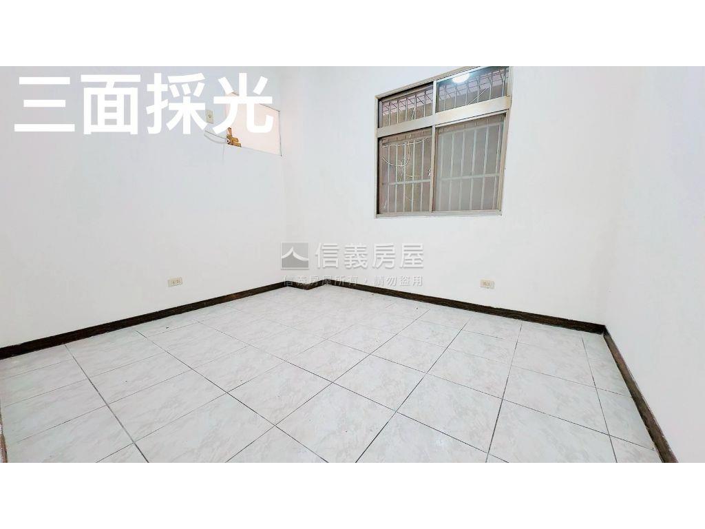 ★新接★中和我的家有車位房屋室內格局與周邊環境