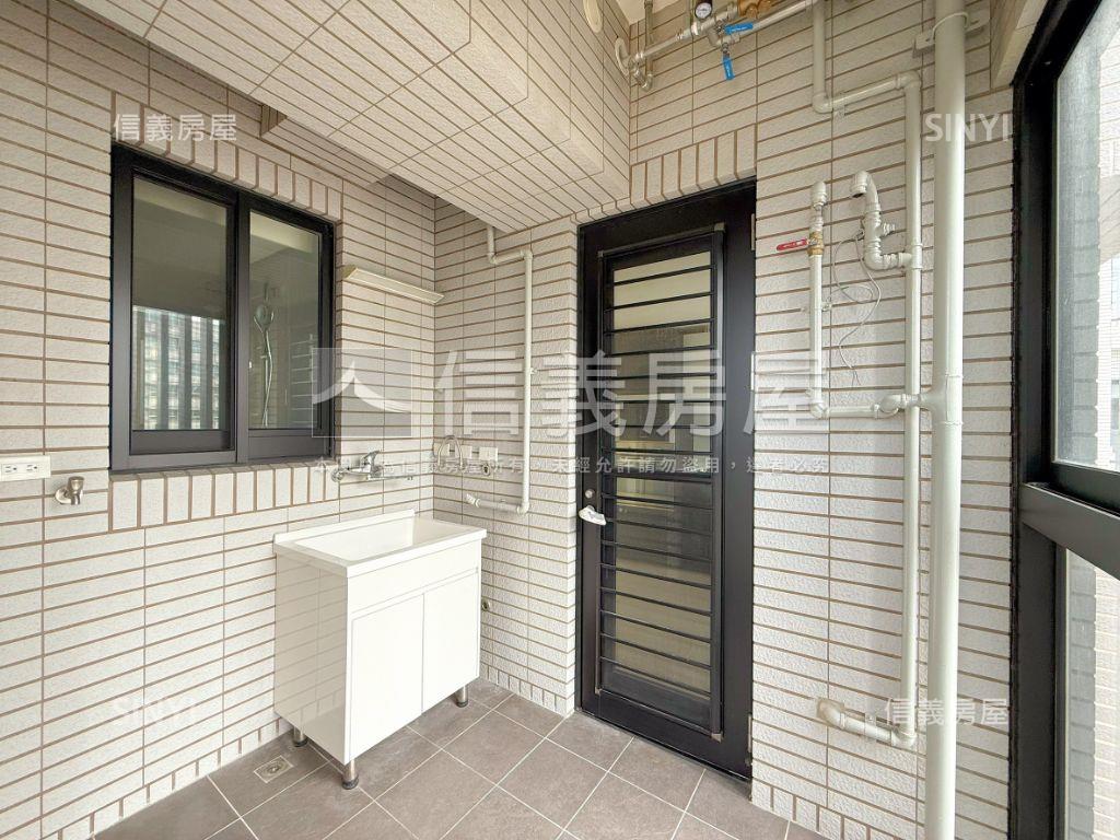 青峰錦未住過四房附雙平車房屋室內格局與周邊環境