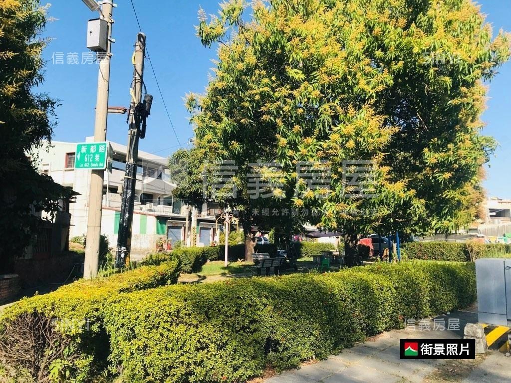 近鹽埕圖書館低總價地房屋室內格局與周邊環境