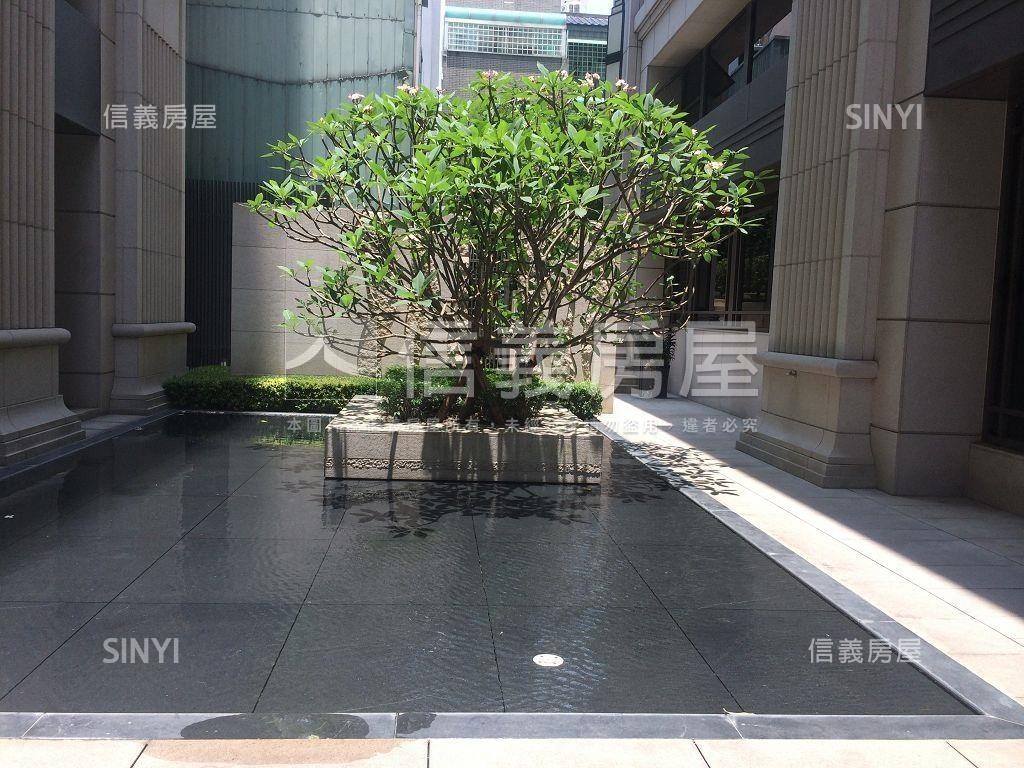 專任大城新紐約三房雙車位房屋室內格局與周邊環境