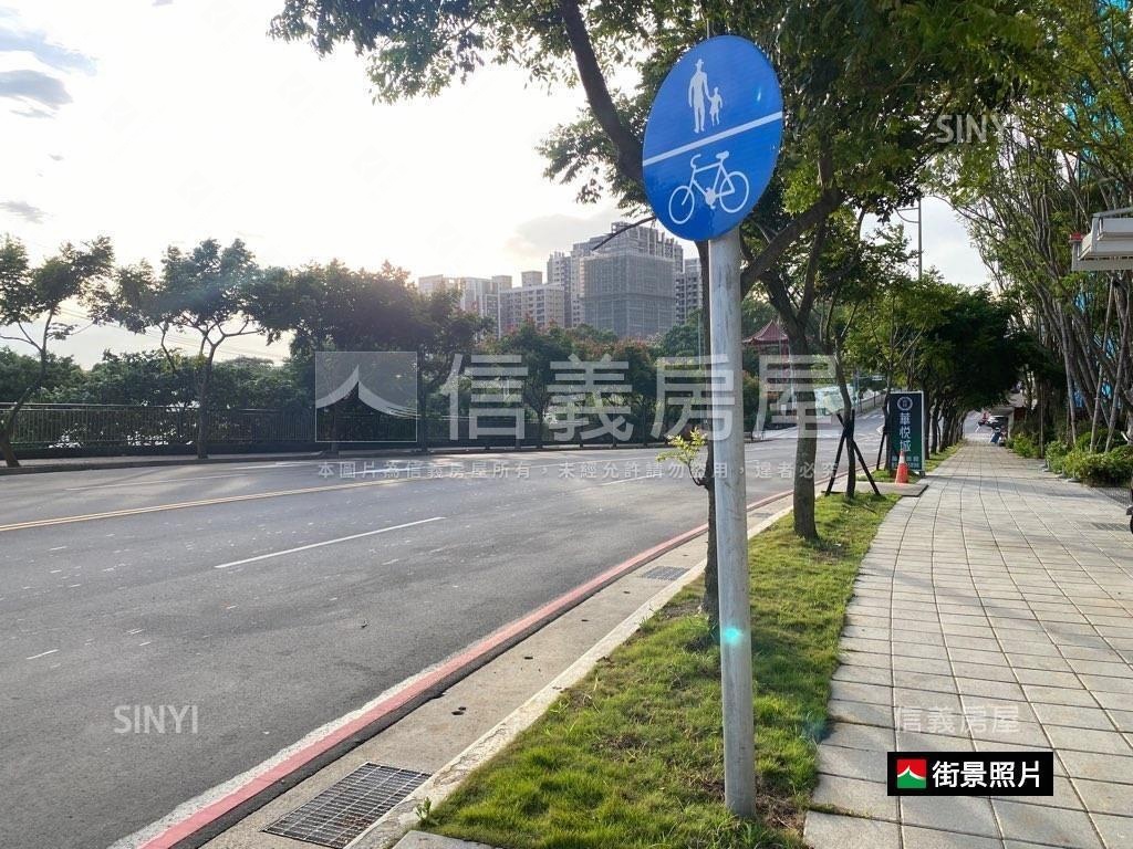 Ａ７華悅城大面寬醒目店面房屋室內格局與周邊環境