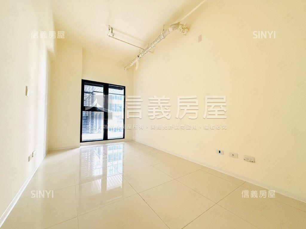 ★七期市政１號院二房平車房屋室內格局與周邊環境