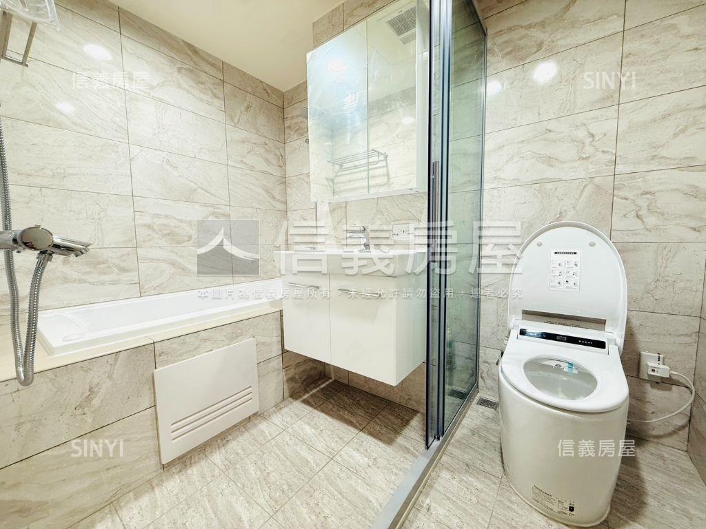 ★七期市政１號院二房平車房屋室內格局與周邊環境