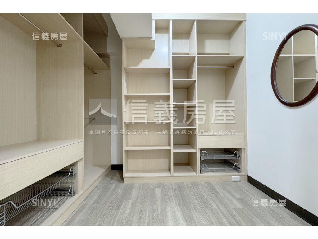 稀少釋出南港電梯三房房屋室內格局與周邊環境