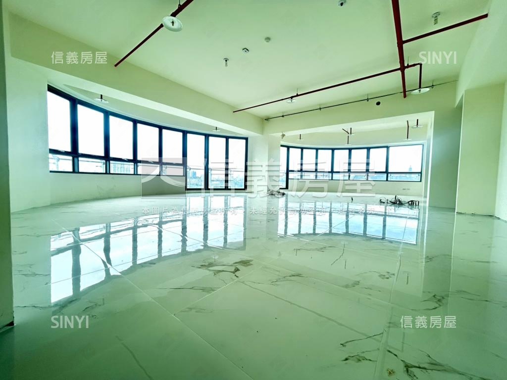 富裔河景豪宅房屋室內格局與周邊環境