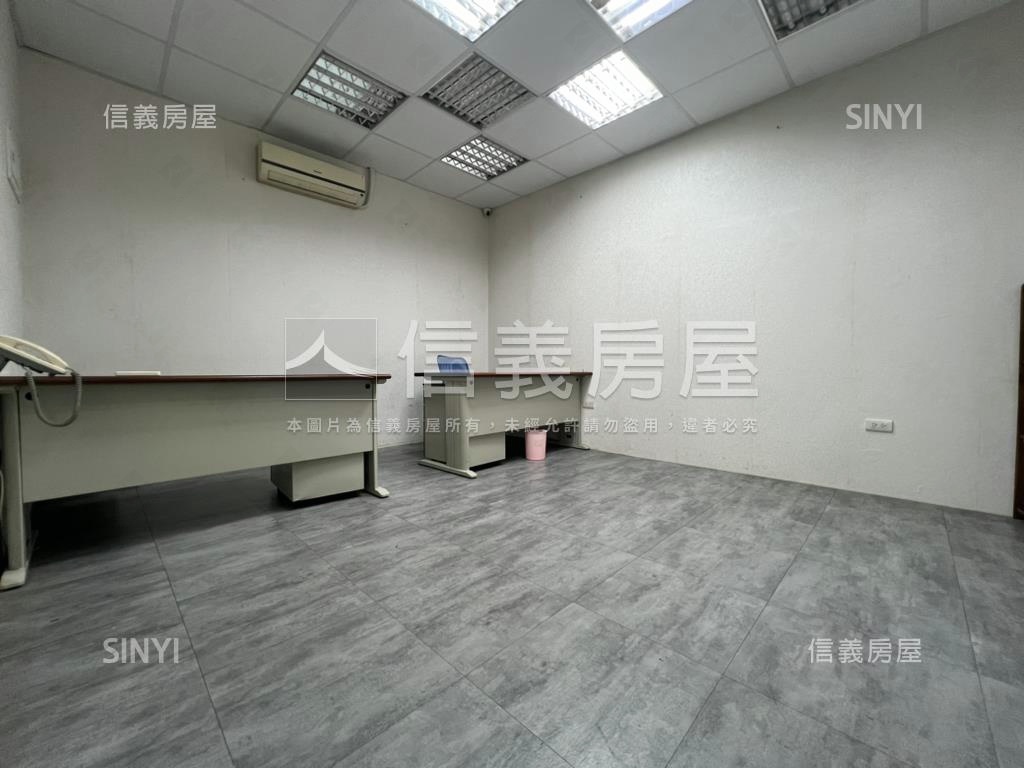 中華四路稀有正路金透店房屋室內格局與周邊環境