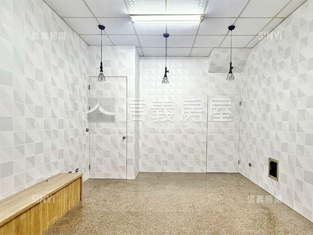 楠梓德賢路結市黃金店住房屋室內格局與周邊環境