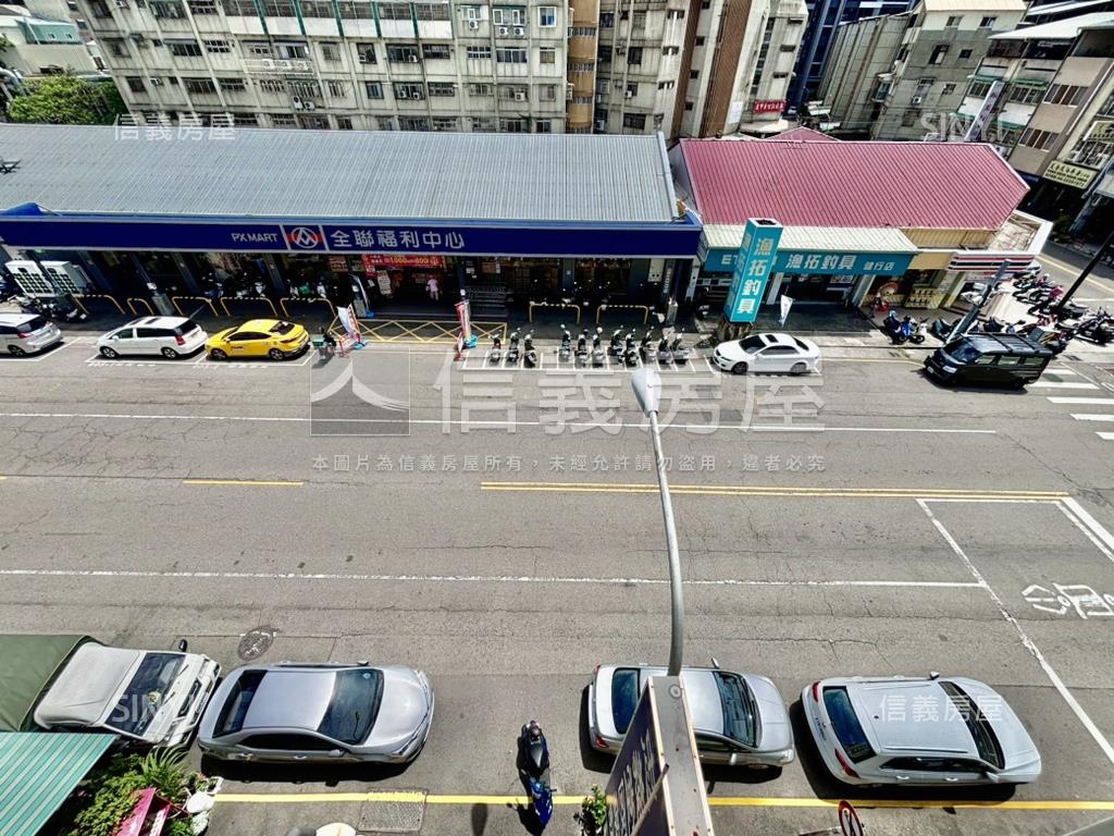 健行路朝南前後臨路透店房屋室內格局與周邊環境