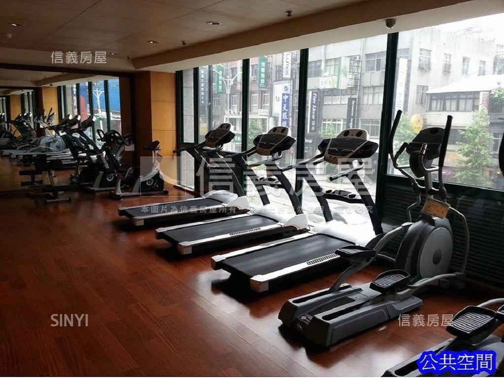 中山站時尚衣蝶邊間露臺房屋室內格局與周邊環境