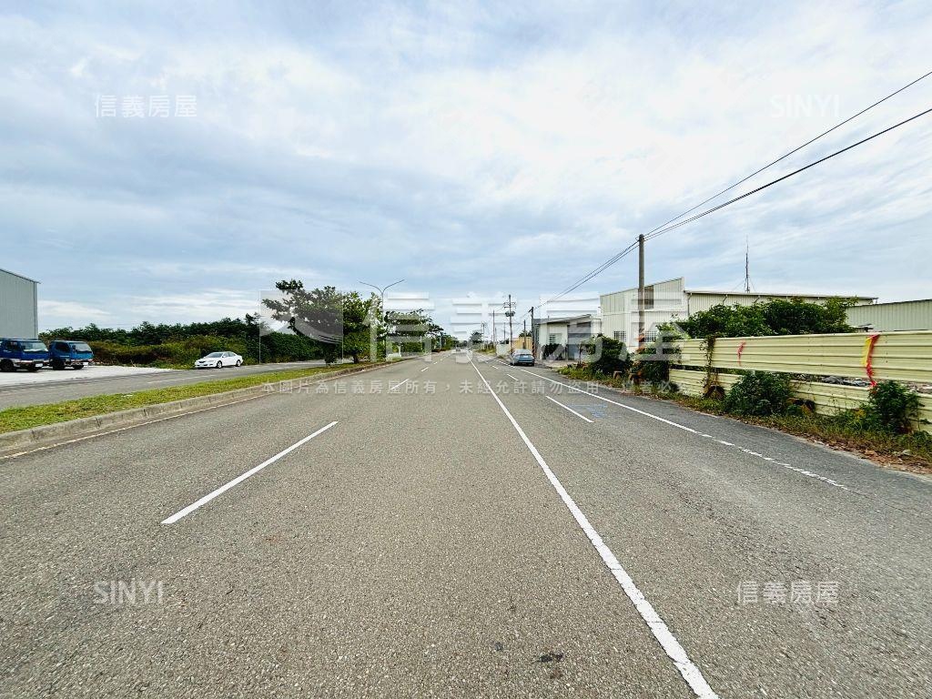 安南四草段大坪數遊樂園地房屋室內格局與周邊環境