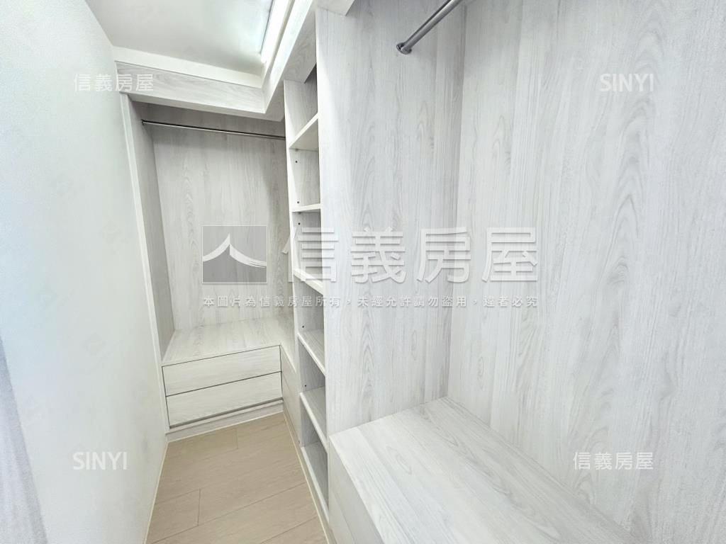 近萬大線捷運景觀三房房屋室內格局與周邊環境