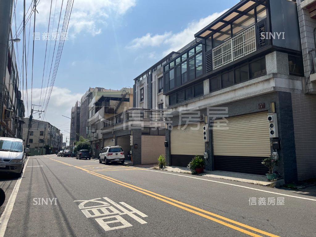 臨路約８米店住合一透天讚房屋室內格局與周邊環境